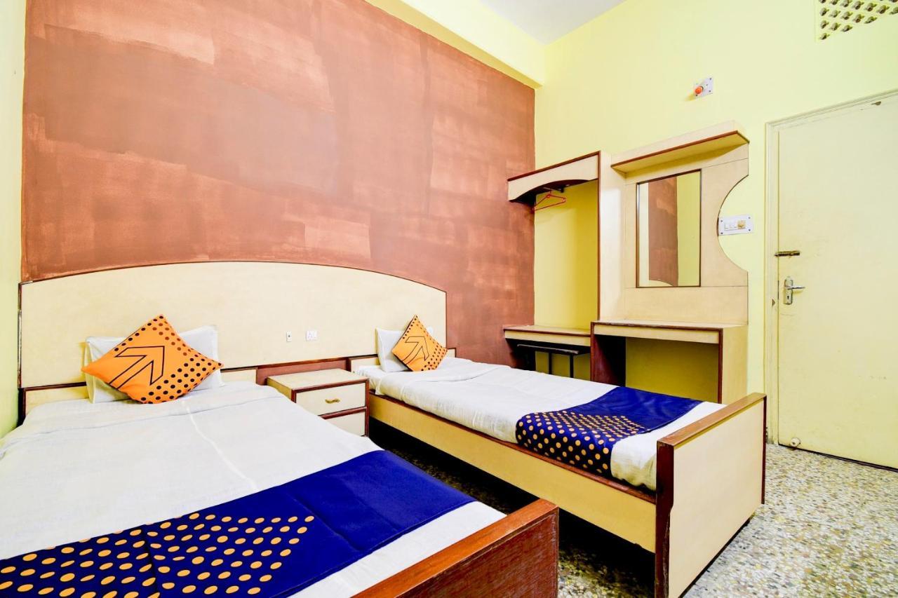 Spot On 80135 Gopala Residency Hotel Dibrugarh Exterior foto