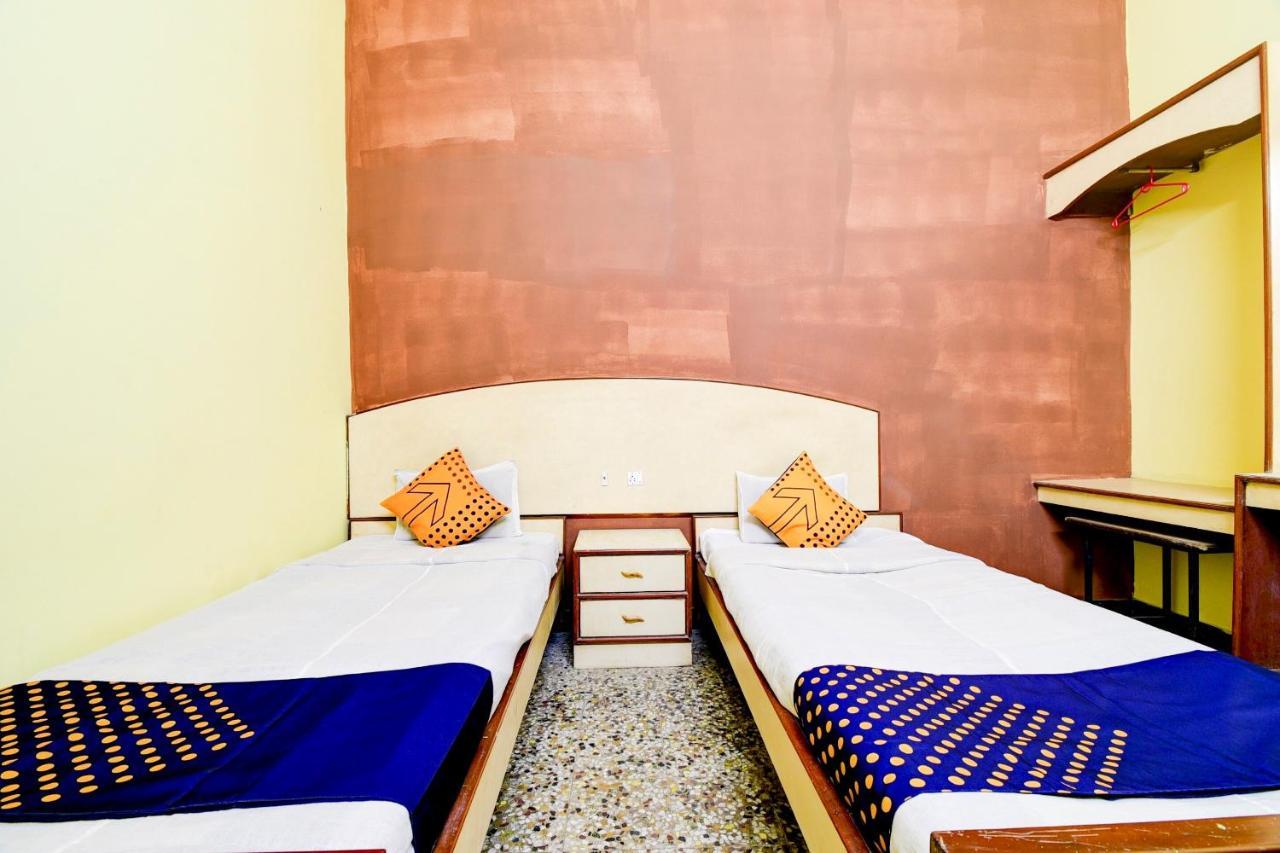 Spot On 80135 Gopala Residency Hotel Dibrugarh Exterior foto