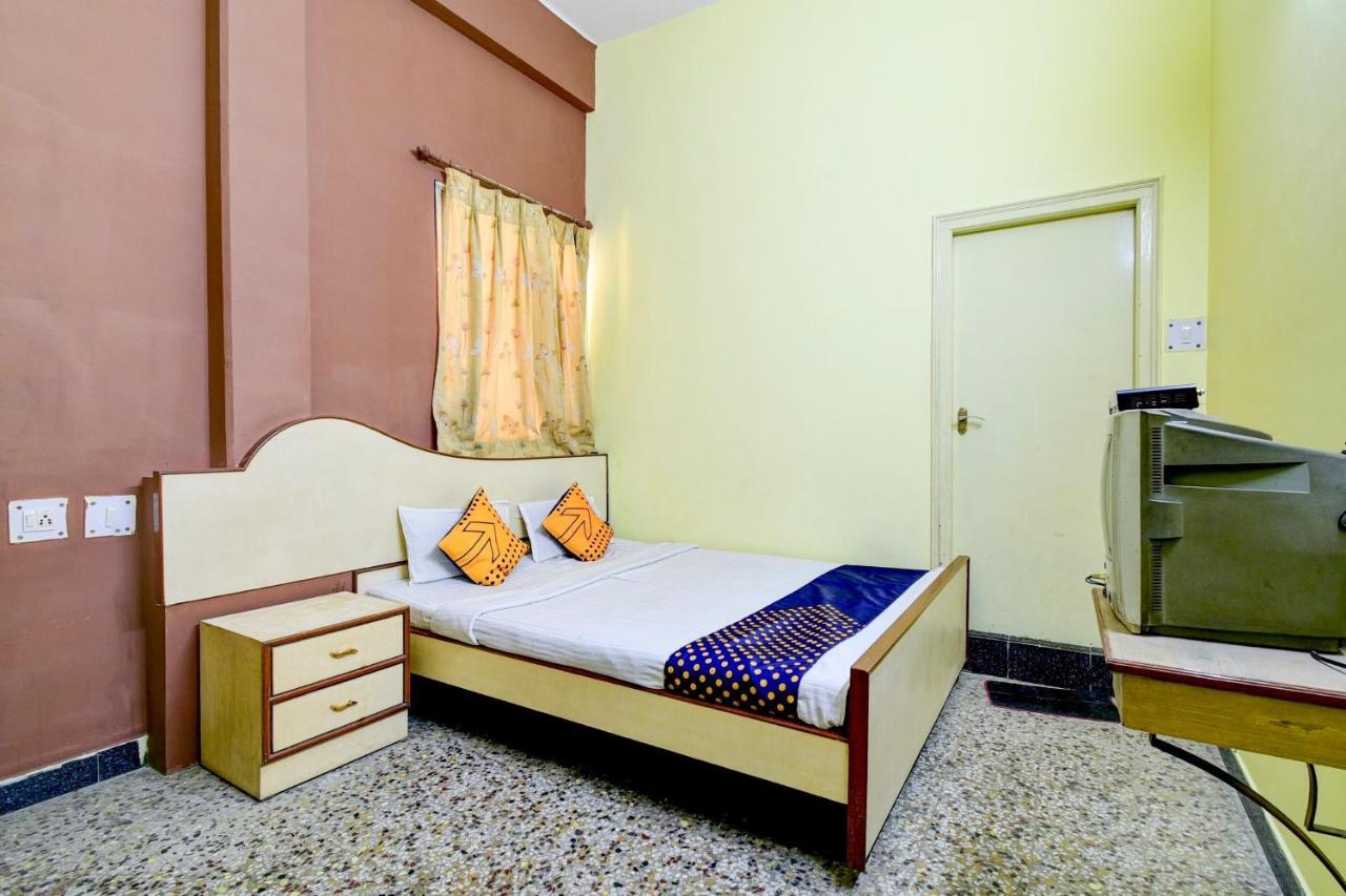 Spot On 80135 Gopala Residency Hotel Dibrugarh Exterior foto