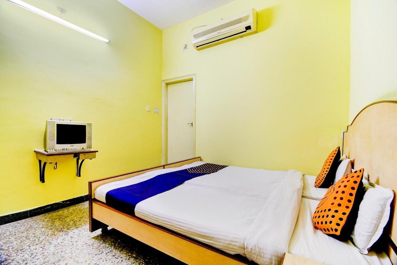 Spot On 80135 Gopala Residency Hotel Dibrugarh Exterior foto