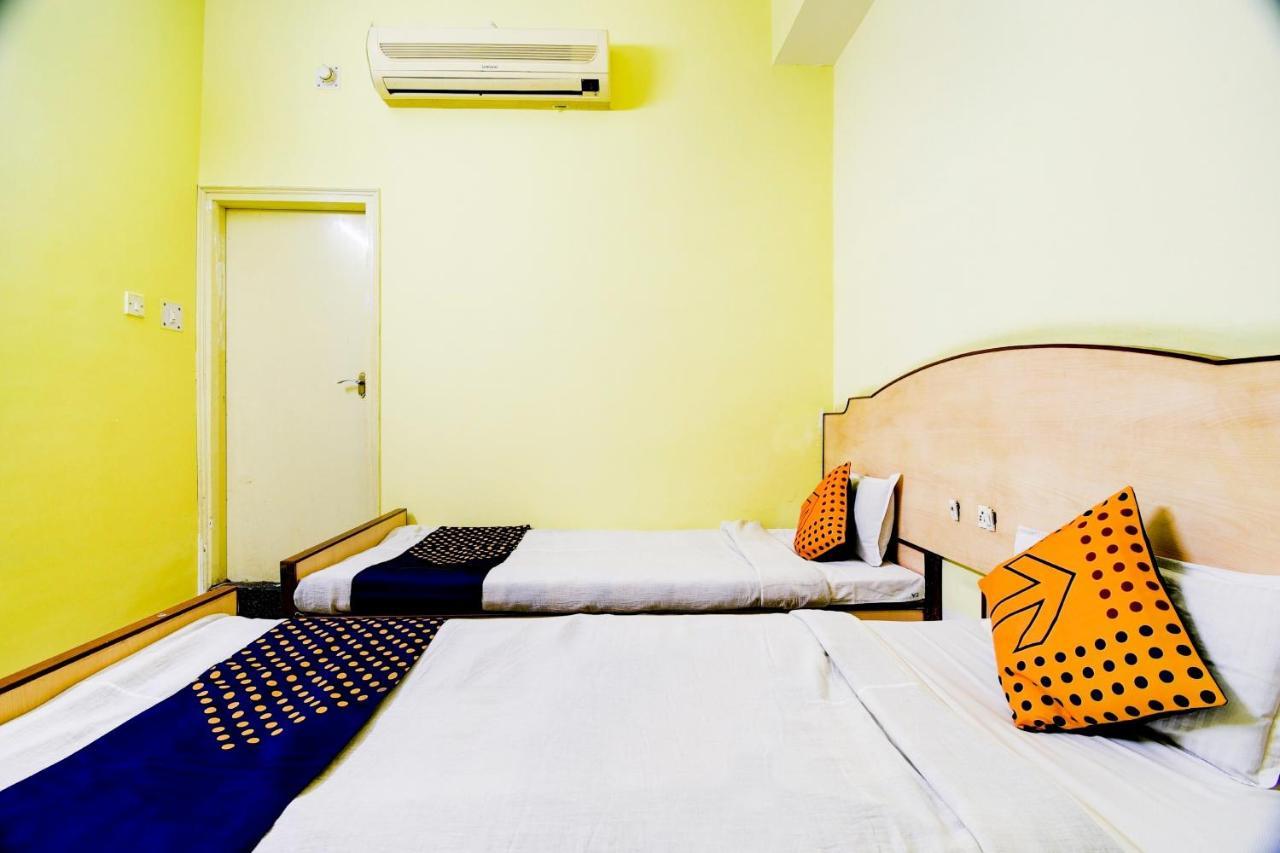 Spot On 80135 Gopala Residency Hotel Dibrugarh Exterior foto
