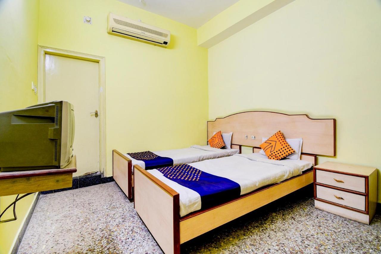 Spot On 80135 Gopala Residency Hotel Dibrugarh Exterior foto